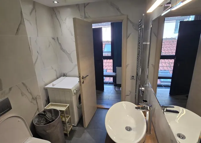 Walk شقة زلاتيبور