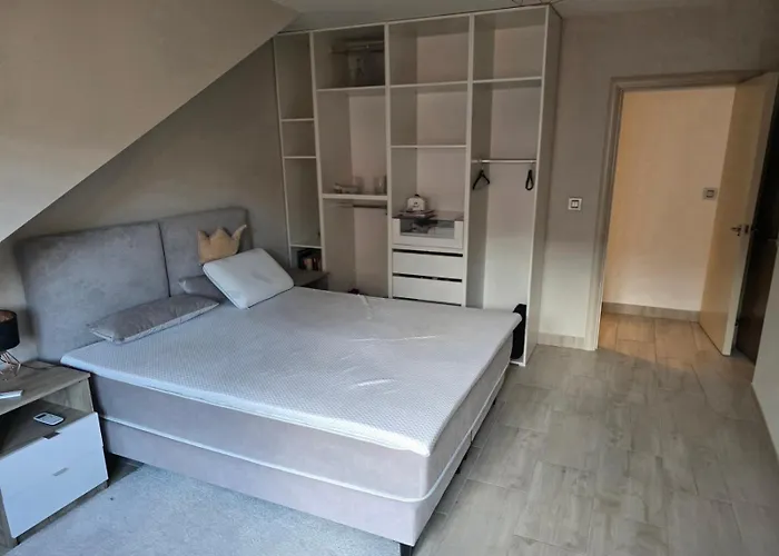 Walk * زلاتيبور